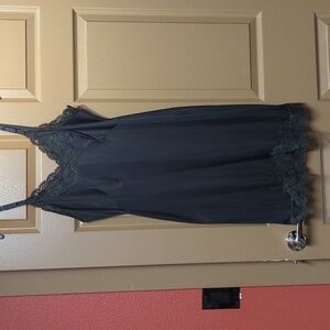 Shadow line vintage nylon slip with lace size 36